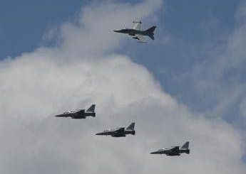 Romania droni violano spazio aereo si alzano in volo i caccia
