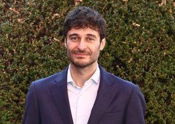 Ascolti tv Il Commissario Ricciardi su Rai vince la prima serata