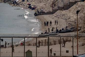 Migranti Italia proroga i controlli alla frontiera con la Spagna per altri sette giorni