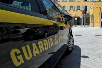 Scoperta maxifrode nel commercio delle materie plastiche misure cautelari e sequestro da milioni di euro a Torino