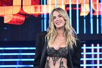 Alessia Marcuzzi contro il tabu della menopausa Mi vergognavo mi sentivo meno donna e meno sexy