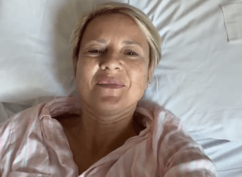 Antonella Elia operata al Gemelli il video dopo lintervento Era un tumore borderline ora e tutto ok
