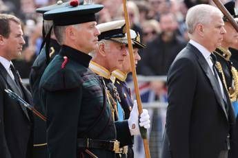 Caso Epstein Smith Republic Uk Andrea Chiediamo che Re Carlo e William vengano ascoltati come testimoni