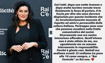 Elisa Isoardi rompe il silenzio Dispiaciuta per toto morti non e mio ma me ne assumo responsabilita