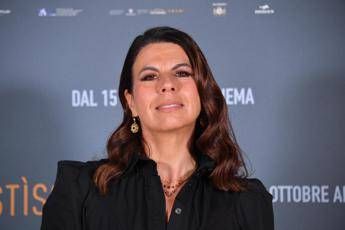 Geppi Cucciari Attrici scadono invecchiando Chiedetelo anche agli uomini