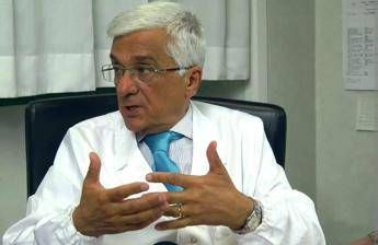 Il cardiochirurgo Chiariello Operai Papa Ratzinger in gran segreto fu unemozione fortissima