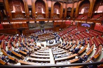 Legge elettorale dalla Camera via libera alla fiducia su art e Opposizioni Incostituzionale