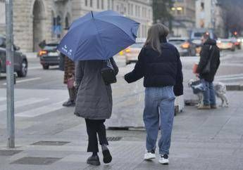 Meteo Italia nella morsa del maltempo pioggia e calo termico fino al weekend le previsioni