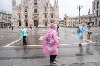 Meteo cede lanticiclone arrivano piogge e rovesci a partire dal Nord Ovest