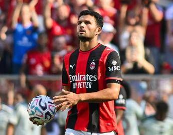 Milan Atalanta Var protagonista prima annulla gol ai rossoneri e poi assegna un rigore