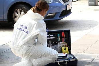 Roma enne uccide la moglie e si suicida lanziana era malata oncologica
