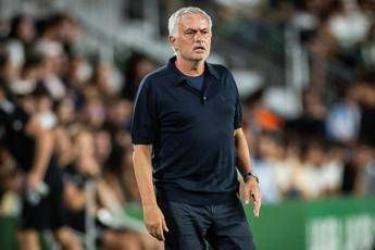 Roma Mourinho Sono un avversario ma vorrei abbracciare i tifosi