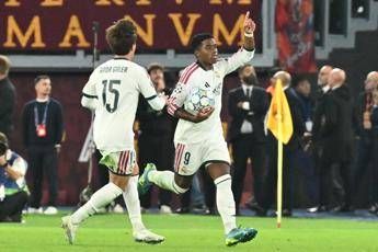 Roma harakiri allOlimpico avanti all crolla nel finale e il Real Madrid vince al