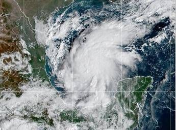 Uragano Isaias cresce lallerta negli Usa evacuazioni e scuole chiuse in Florida e Alabama