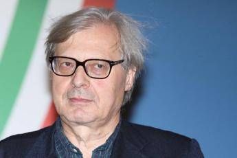 Vittorio Sgarbi ricoverato a Roma la nota della sorella Elisabetta e di Sabrina Colle Notizie false su sua salute